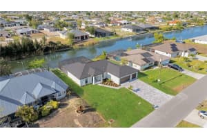 329 5th Terrace, Cape Coral, FL 33909 Sold 05/29/25