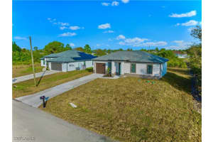 3204 15th Street, Lehigh Acres, FL 33976 Sold 06/27/25