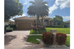 121 Bonita Court, Marco Island, FL 34145 - MLS#225048995