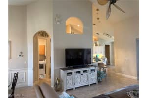 121 Bonita Court, Marco Island, FL 34145 - MLS#225048995
