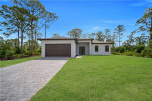 920 Palmetto Avenue, Lehigh Acres, FL 33972 - MLS#225049008