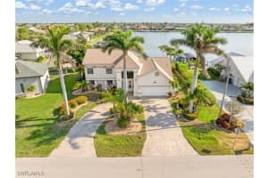 719 51st Terrace, Cape Coral, FL 33914 - MLS#225049052