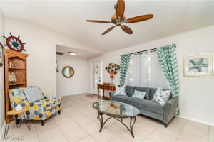 2300 49th Terrace, Cape Coral, FL 33914 - MLS#225049055
