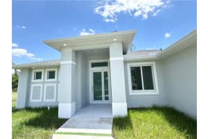 1009 Euclid Avenue, Lehigh Acres, FL 33972 Sold 08/29/25