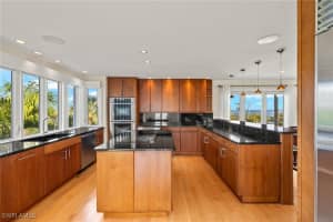 1581 San Carlos Bay Drive, Sanibel, FL 33957 - MLS#225049267