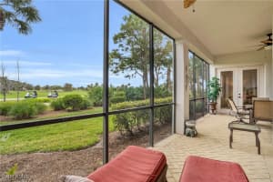 9006 Cascada Way 101, Naples