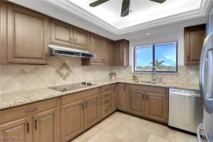 4604 Flagship Drive, Fort Myers, FL 33919 - MLS#225049365