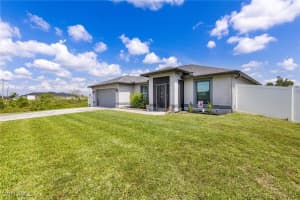 4008 27th Street, Lehigh Acres, FL 33976 Sold 07/17/25