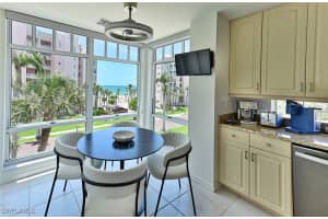 262 Barefoot Beach Boulevard, Bonita Springs, FL 34134 - MLS#225049438