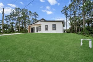 1250 Echard Street, Lehigh Acres, FL 33974 - MLS#225049447
