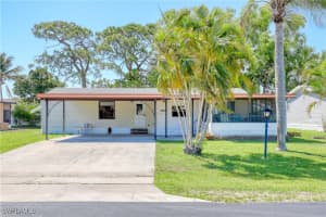 10251 Wales Loop, Bonita Springs