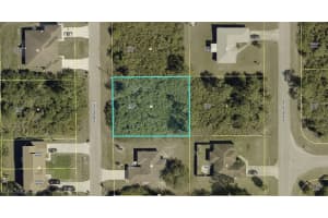 385 Chamonix Avenue, Lehigh Acres, FL 33974 - MLS#225049517