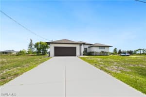 418 31st Terrace, Cape Coral, FL 33909 - MLS#225049564