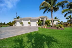 2405 Sw 11th Ave, Cape Coral