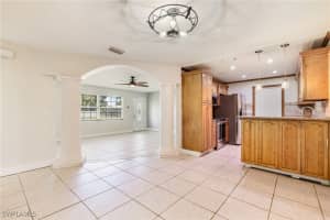 2319 Barcelona Avenue, Fort Myers, FL 33905 - MLS#225049594