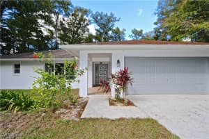 5461 Boxwood Way, Naples, FL 34116 - MLS#225049603