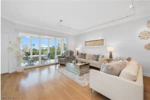 260 Barefoot Beach Boulevard, Bonita Springs, FL 34134 - MLS#225049636