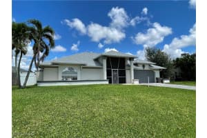8293 Tahiti Road, Fort Myers, FL 33967 - MLS#225049658