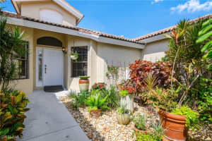 28908 Marsh Elder Court, Bonita Springs, FL 34135 Sold 07/15/25