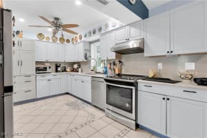 2907 Ashburn Street, Lehigh Acres, FL 33972 - MLS#225049795