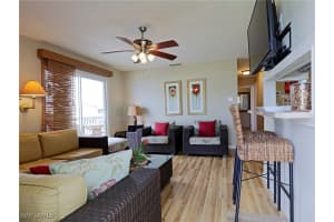 3338 Ottawa Circle, Fort Myers, FL 33907 - MLS#225049886