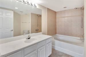 4135 Residence Drive Drive, Fort Myers, FL 33901 - MLS#225049931