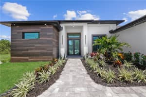2505 Surfside Boulevard, Cape Coral, FL 33914 Sold 07/11/25