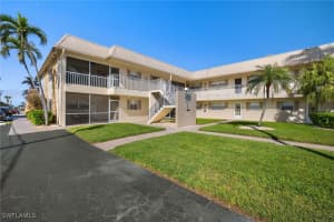 909 46th Lane, Cape Coral, FL 33904 - MLS#225050059