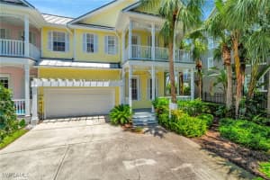 936 Hemingway Cir, Tampa
