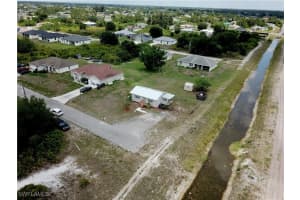 3700 26th Street, Lehigh Acres, FL 33976 - MLS#225050086