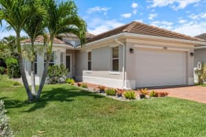 2705 Linda Dr, Naples