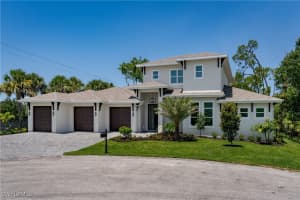 2854 Coach House Way, Naples, FL 34105 - MLS#225050126