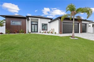 423 5th Terrace, Cape Coral, FL 33909 - MLS#225050172
