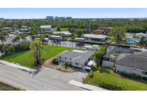 14260 Mcgregor Blvd, Fort Myers