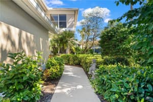 784 Carrick Bend Circle, Naples, FL 34110 - MLS#225050301
