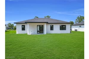 2609 45th st W, Lehigh Acres, FL 33971 - MLS#225050309