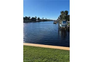 4210 Se 19th Ave 2j, Cape Coral