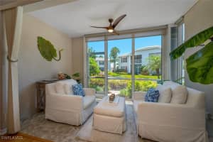 7058 Barrington Cir 102, Naples