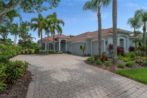 2722 Olde Cypress Drive, Naples, FL 34119 Sold 07/16/25