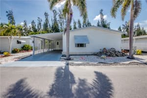 7212 Drum Dr, St James City
