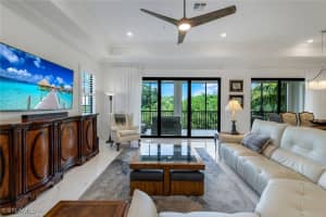 2488 Breakwater Way, Naples, FL 34112 - MLS#225050382