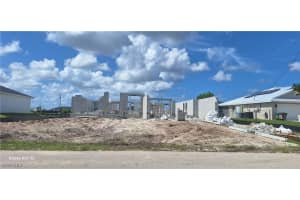 3922 40th Terrace, Cape Coral, FL 33993 - MLS#225050384