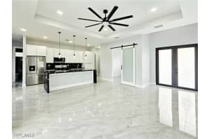 814 Fullerton Avenue, Lehigh Acres, FL 33974 - MLS#225050432