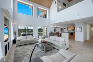 654 Sea Oats Drive, Sanibel, FL 33957 - MLS#225050598