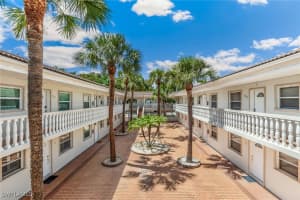 980 7th Avenue, Naples, FL 34102 - MLS#225050648