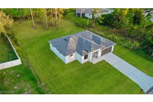 902 Magnolia Ave, Lehigh Acres
