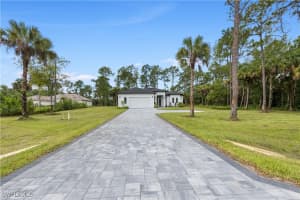 3762 32nd Avenue, Naples, FL 34117 - MLS#225050677