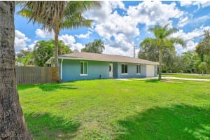 2256 Violet Drive, Fort Myers, FL 33905 - MLS#225050681