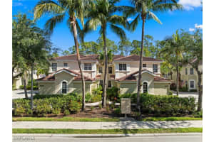 1630 Tarpon Bay Dr S 102, Naples