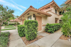 206 Bennington Drive, Naples, FL 34104 Sold 07/21/25